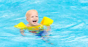 Swimming-Pool-Games-for-Kid